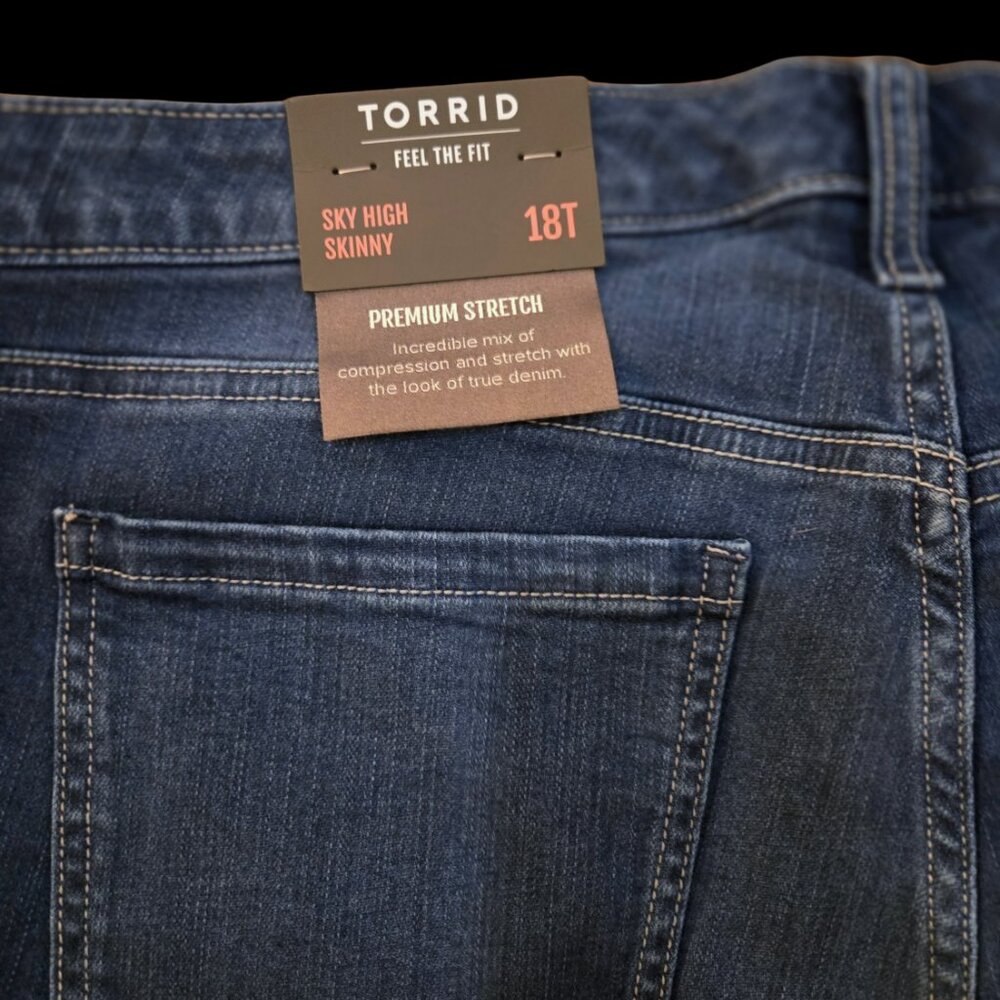 Torrid “Sky High Skinny” Ripped Jeans – Size 18T – New with Tags - Picture 7 of 11